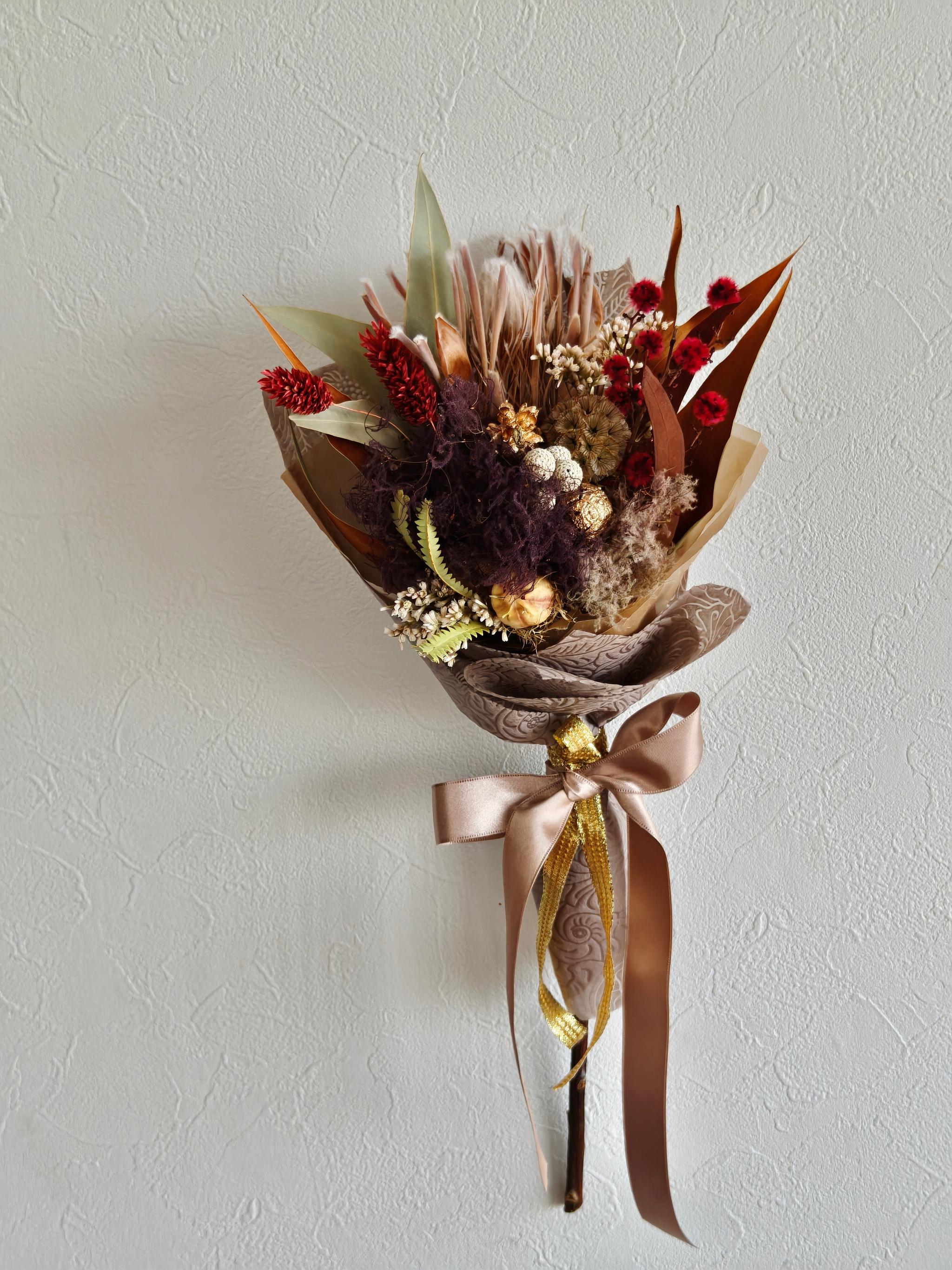 プロテアとスモークツリーのミニブーケスワッグ　壁掛けインテリア　ドライフラワー | 10枚目